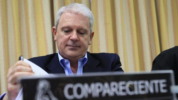 El considerado 'número dos' de la trama Gürtel, Pablo Crespo, durante su comparecencia en el Congreso