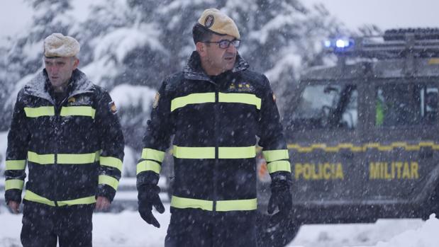 Rafael Dengra, durante las nevadas que colapsaron la AP-6 los días 6 y 7 de enero de este año