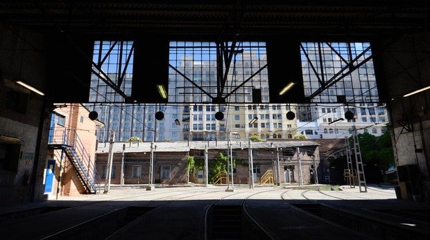 Interior de las cocheras de Cuatro Caminos