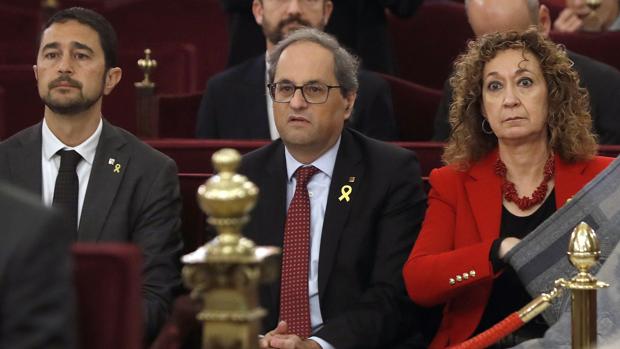 Torra asiste a la primera jornada del juicio