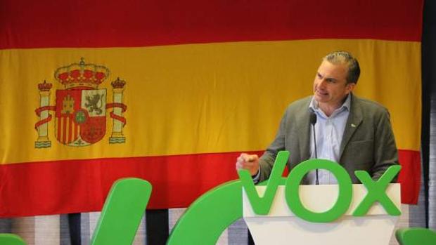 Javier Ortega Smith, durante el acto de su partido en Cuenca