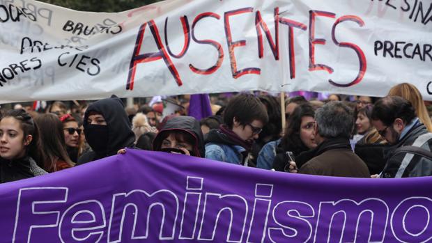 Manifestación con motivo del Día Internacional de la Mujer en Valladolid