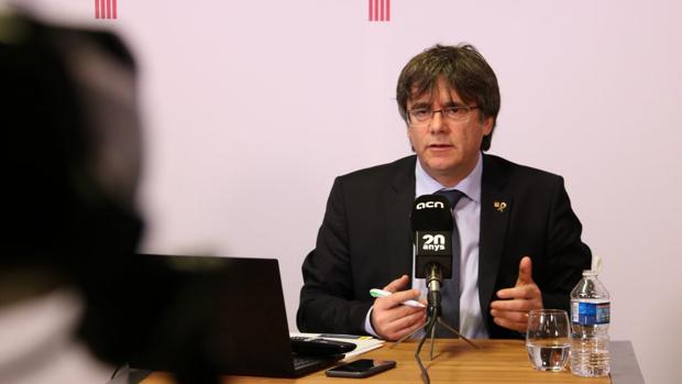 El expresidente catalán, Carles Puigdemont, en la rueda de prensa que ha protagonizado hoy