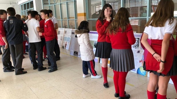 uso de piercing en los colegios