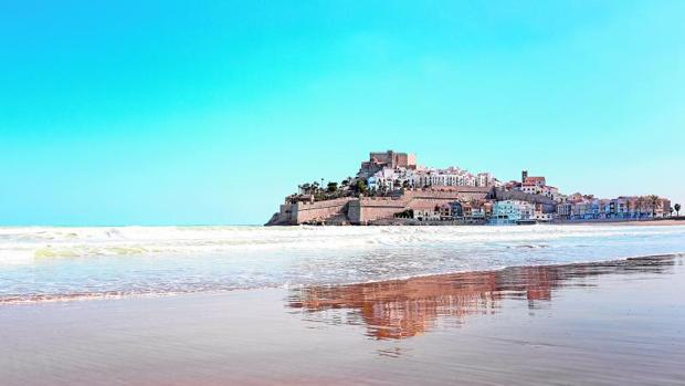 Vista de la playa en Peñíscola