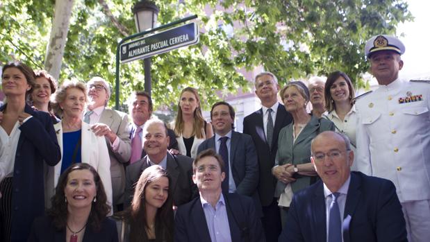 Inauguracion de los Jardines del Almirante Cervera con Pedro Corral y Almeida