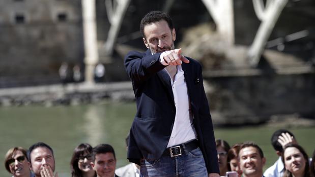 Edmundo Bal, en un mitin en Sevilla durante la campaña de las elecciones generales del 28 de abril