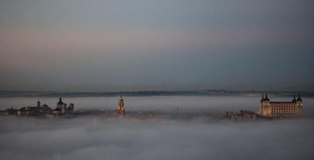 Toledo, emergiendo del mar de niebla