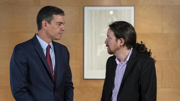 Sánchez e Iglesias, en una reunión en el Congreso de este mes de julio
