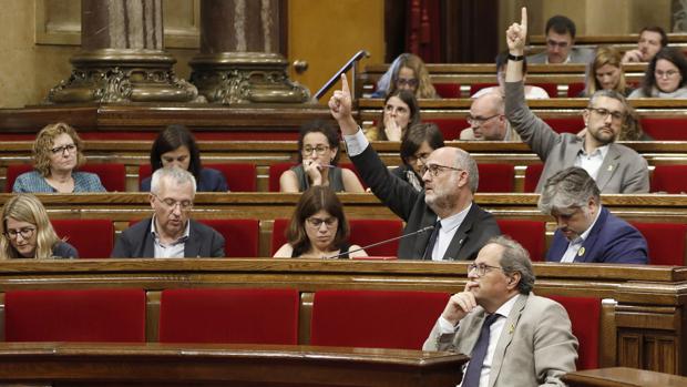 El presidente de la Genreralitat, Quim Torra, durante una votación en el Parlament