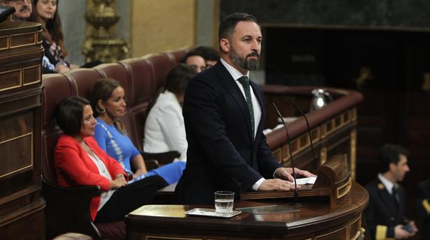 El presidente de Vox, Santiago Abascal, durante su intervención en el tercer debate de investidura fallido