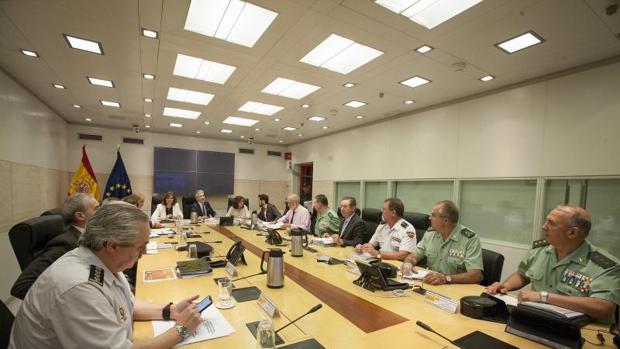 Reunión de Mrlaska con la cúpula de su ministerio y mandos policiales