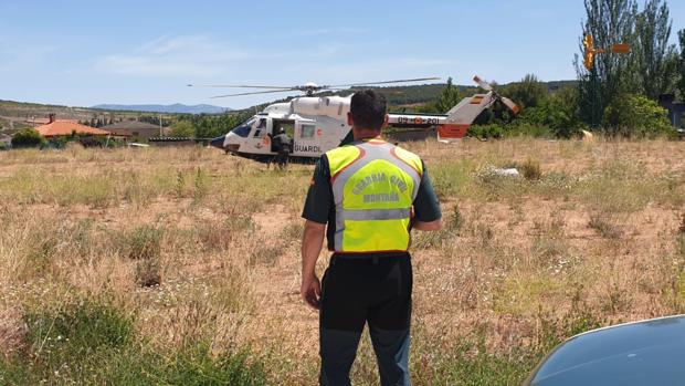 Durante días se realizaron intensos rastreos en busca de la mujer desaparecida, en los que también participaron las unidades aéreas de montaña de la Guardia Civil