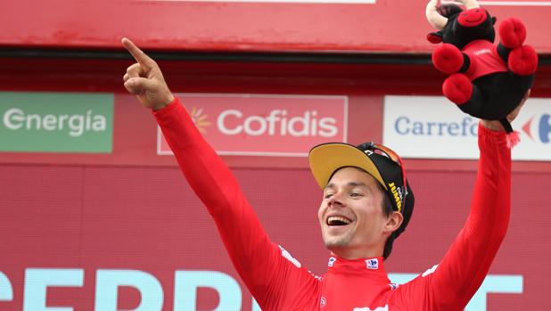 El líder de la Vuelta a España, Primo Roglic, este jueves en Becerril de la Sierra