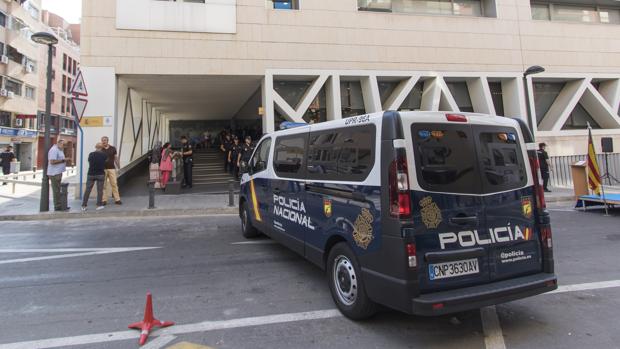 Imagen de archivo de la Comisaría Provincial de la Policía Nacional en Alicante