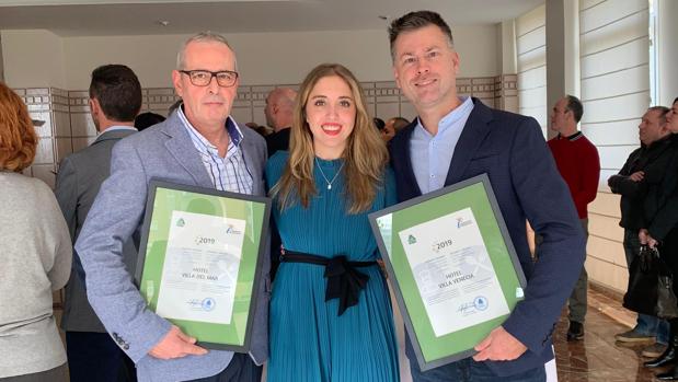 Los jefes de cocina y la directora de los hoteles Villa Venecia y Villa del Mar