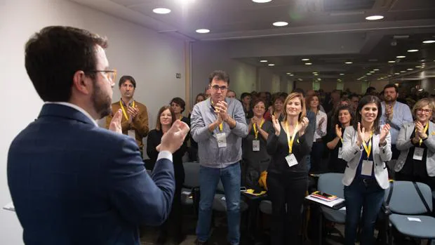 Pere Aragonès, con la cúpula de ERC en el Consejo Nacional de esta semana