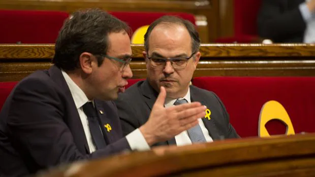 Josep Rull y Jordi Turull, en el Parlament