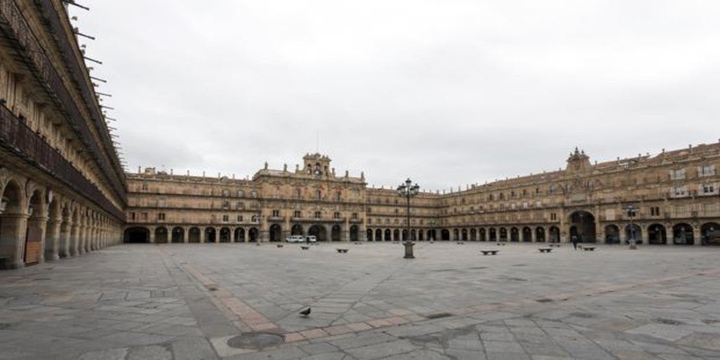 La Junta trabaja en el «día después» del coronavirus de un sector turístico que «preocupa»