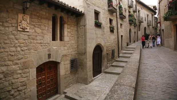 Imagen de archivo de Sos del Rey Católico, localidad zaragozana mantiene su esencia medieval en calles y casas. Está incluida en la selecta lista de los pueblos más bonitos de España