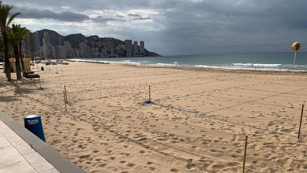 Imagen tomada este lunes en las playas de Benidorm