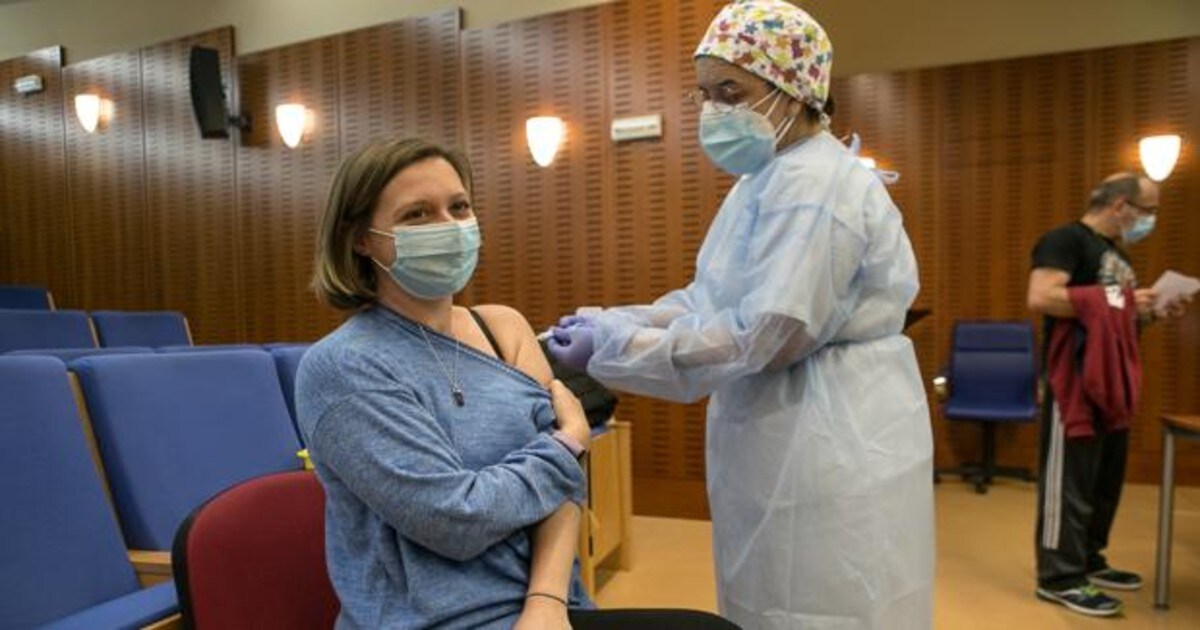 Cuando Empezaran A Vacunar A Menores De 40 Anos En Madrid
