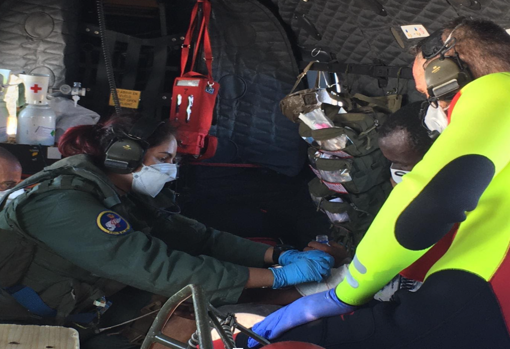 Bass evacuation with the SAR helicopter