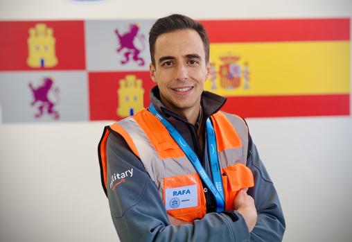 Rafa López de Anca, oficial de la Armada que fichó por Amazon por el programa ‘Pathways’