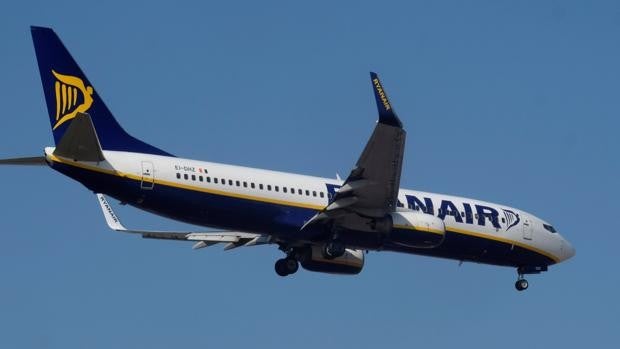 ▷ Ryanair: Tarifa Value y más - Mochila y cámara