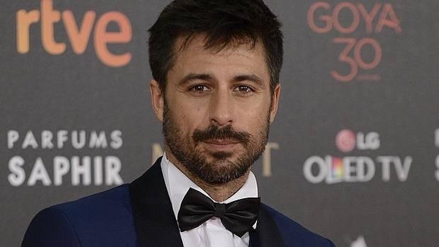 Hugo Silva en la alfombra roja de los Goya 2016
