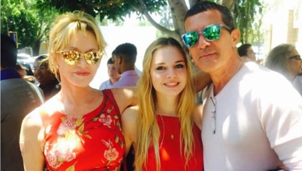 Melanie Griffith, Stella Banderas y el actor español, Antonio Banderas
