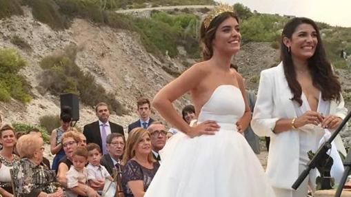 Dulceida: «Estuve con otra chica antes de casarme con Alba Paul»