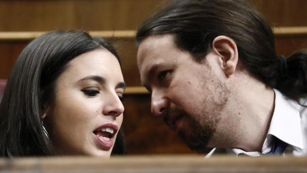 Irene Montero y Pablo Iglesias, este martes en el Congreso de los Diputados