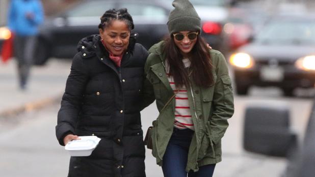 Meghan Markle junto a su madre, Doria Ragland