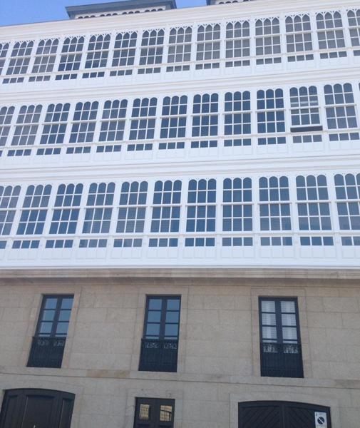 Casa familiar de los Ortega en La Coruña