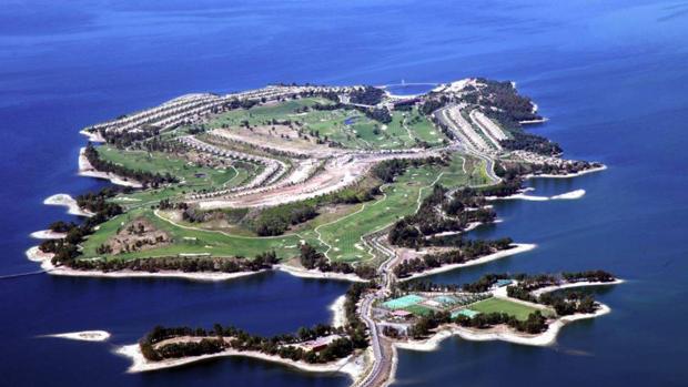 Isla de Valdecañas, en Cáceres