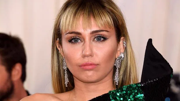 Miley Cyrus, operada de urgencia