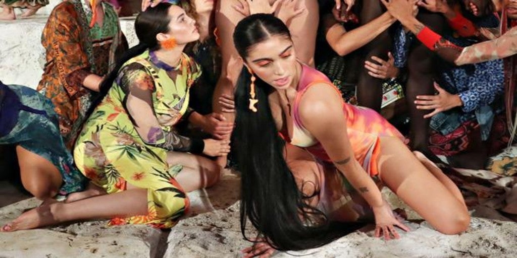 La primera «orgía» pública de la hija de Madonna