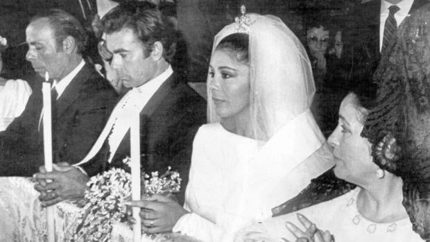 La insólita cantidad que piden por la invitación de boda de Isabel Pantoja  y Paquirri en Wallapop