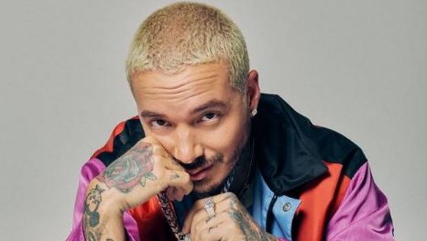 Los padres de J Balvin hablan sobre sus problemas mentales: «No es ninguna  vergüenza»