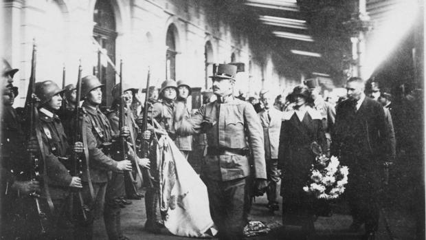 El Emperador Carlos tras el segundo intento de restaurar su trono en Hungría