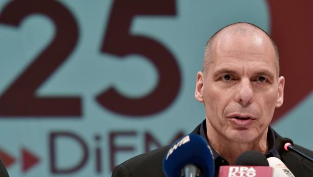 Varufakis, durante la presentación del partido MéRA25