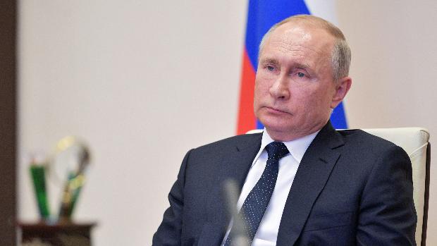 Putin llama a la movilización de todos los recursos para luchar contra el coronavirus