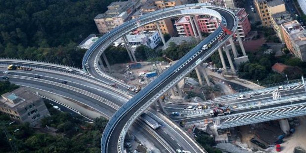 Italia inaugura el nuevo puente de Génova dos años después de desplomarse