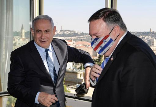 Israeli Prime Minister Benjamin Netanyahu meets Pompeo at the King David hotel