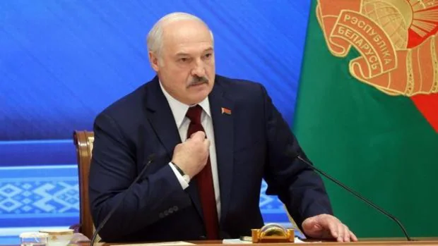 Lukashenko saca pecho en el aniversario de su cuestionado triunfo electoral: «No soy un dictador»