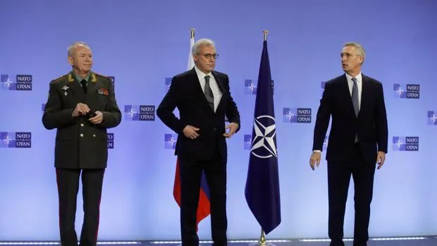 Rusia y la OTAN se abren a reducir tensiones en la mesa de negociaciones