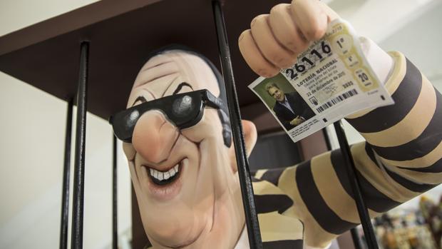 Un ninot de las Fallas de 2016 sobre Carlos Fabra y la Lotería