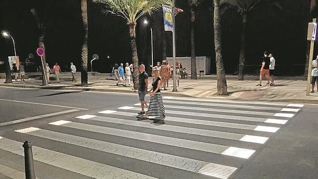 Esta tecnología también puede aplicarse en otros puntos, como curvas o cruces peligrosos