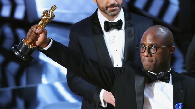 «Moonlight», mejor película de los Oscars 2017